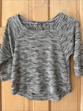 Threads 4 Thought Gray Marled Scoop Neck Sweater